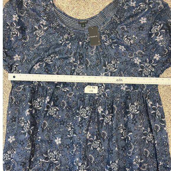 NWT Torrid Womens 2X Chambray Smocked Puff Sleeve Boho Cottagecore Mini Dress - Picture 11 of 13